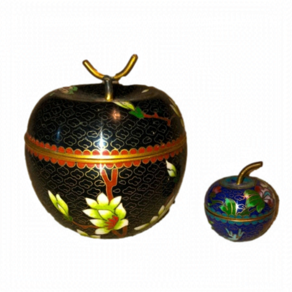 VINTAGE Cloisenne Apples Trinket Pill Stash Boxes w Lids Metal Painted Enamal